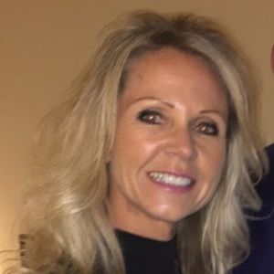 Meet your Posher, Diana